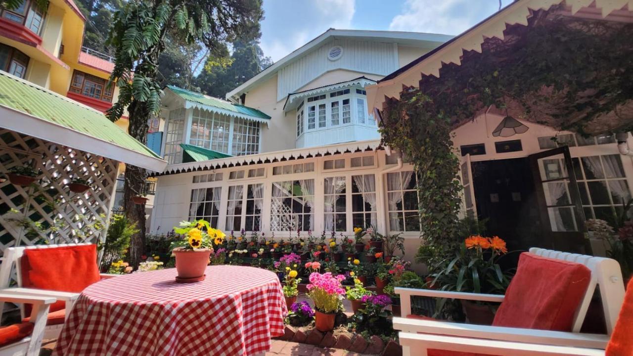 Ivanhoe Hotel Darjeeling  Exterior foto